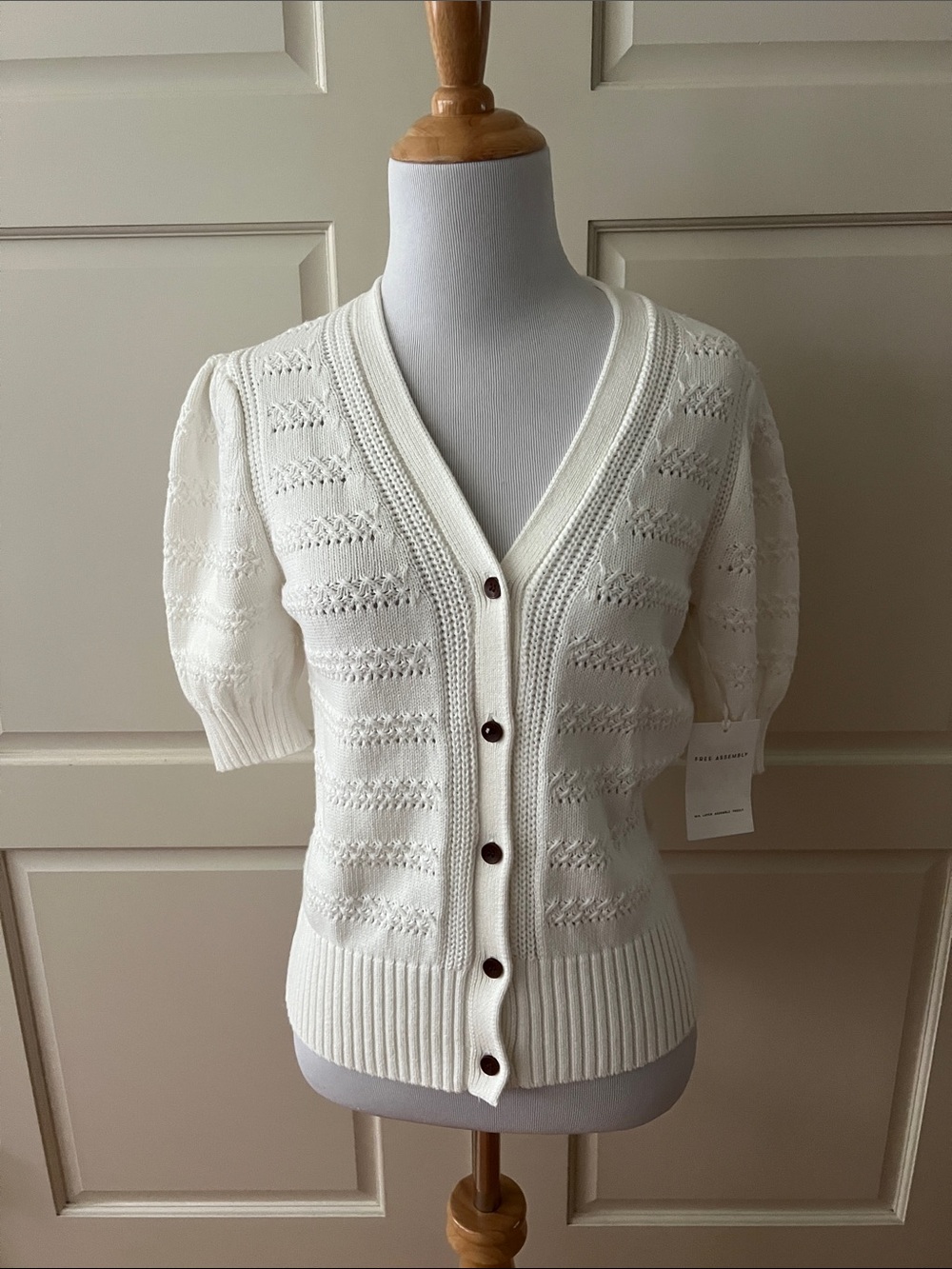 Free Assembly Ivory Short-Sleeve Open-Knit Cardigan NWT XS
